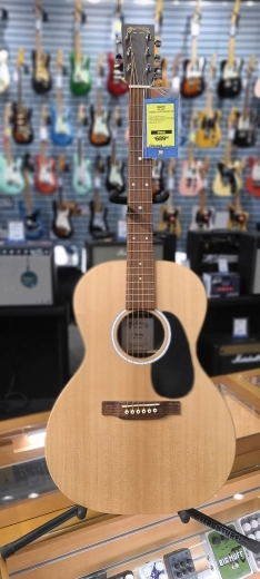 Martin Guitars - 00L-X2E